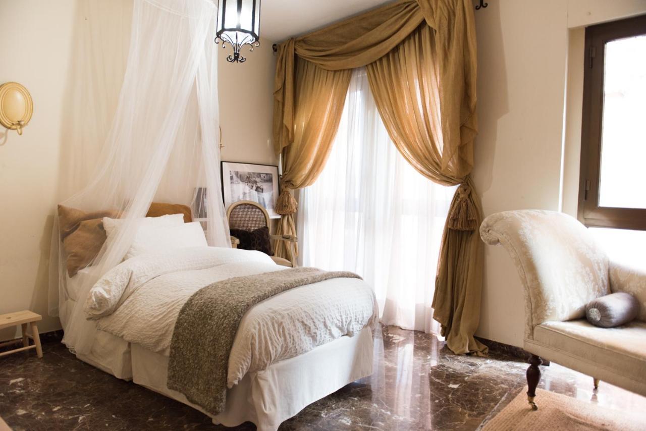 Bright Apartment In The City Center لقنت المظهر الخارجي الصورة
