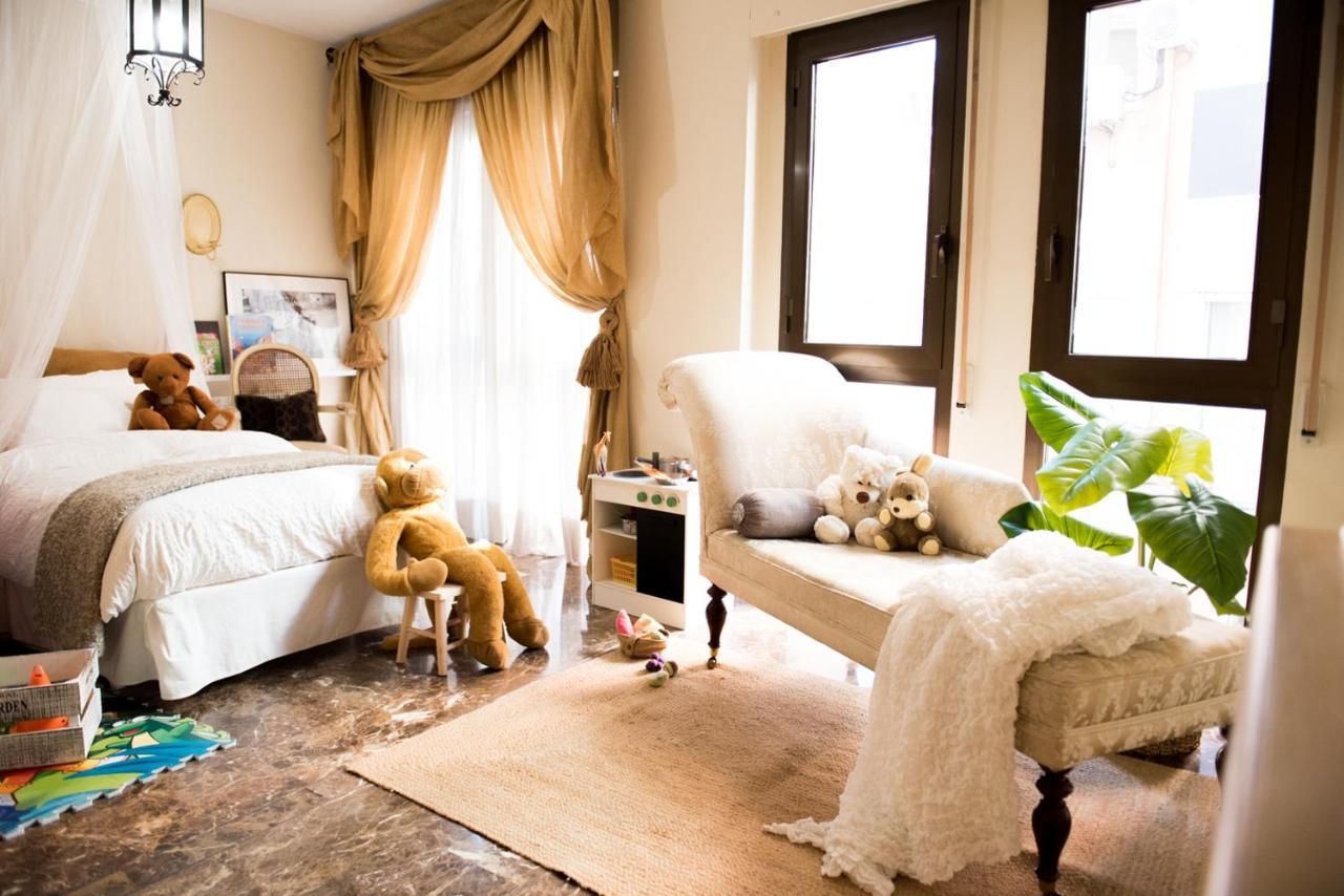 Bright Apartment In The City Center لقنت المظهر الخارجي الصورة